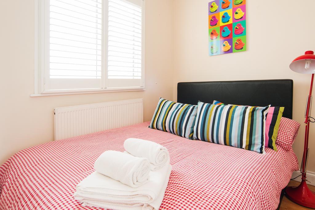 Kings Cross Apartment Londen Kamer foto